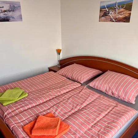 Hotel Cavok Letiste Pribram 3*