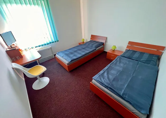 فندق Cavok Letiste Pribram 3*